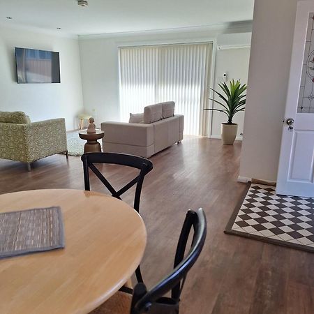 Oasis On Marsh Appartement Armidale Buitenkant foto